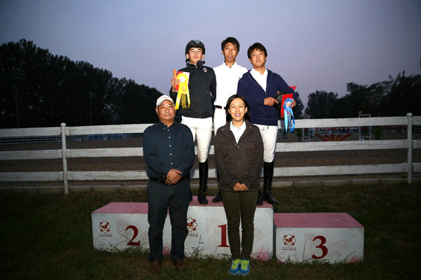 16 YIMI1453_1-001.JPG