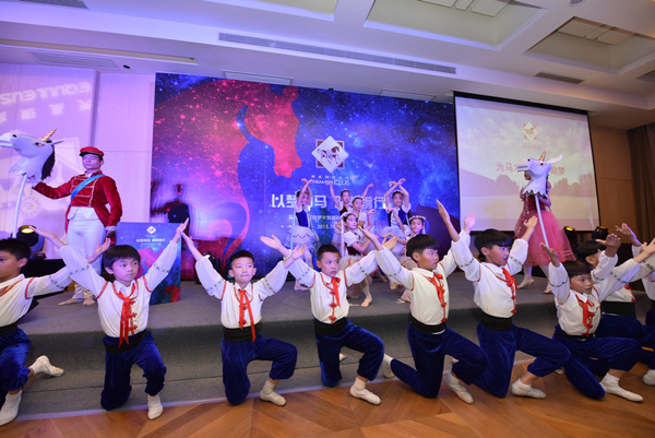 21 由天爱基金会所赞助的孤儿为大家带来芭蕾舞表演DSC_2115_1.JPG